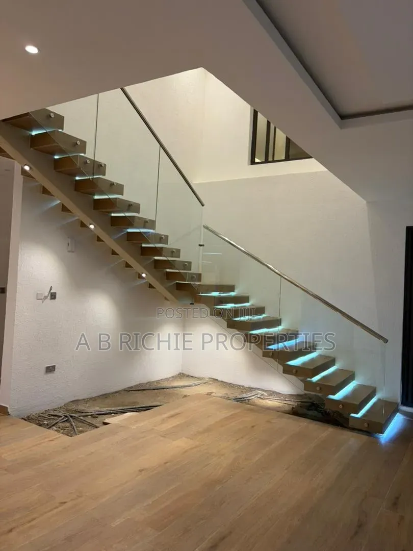 4bdrm House in Ab Richie Properties, School Junction for sale