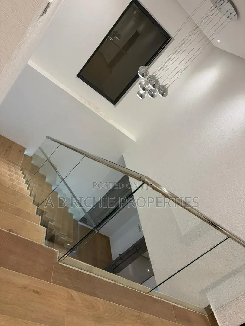 4bdrm House in Ab Richie Properties, School Junction for sale