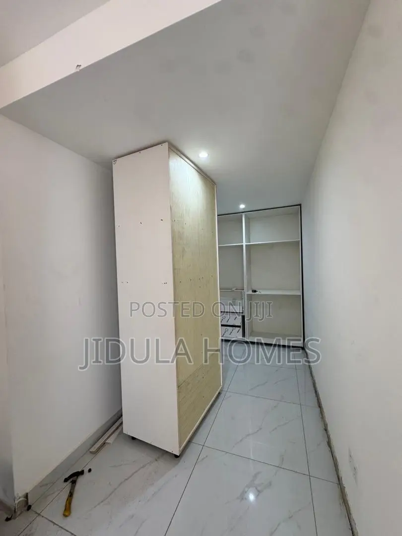 4bdrm Townhouse/Terrace in East Legon Hills, School Junction for sale