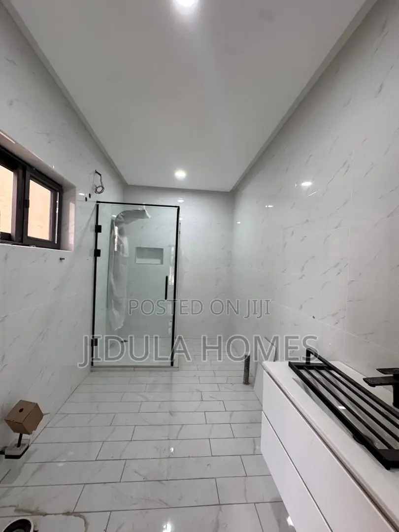 4bdrm Townhouse/Terrace in East Legon Hills, School Junction for sale