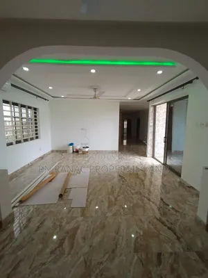 3bdrm Apartment in Tseaddo Container, Teshie for rent