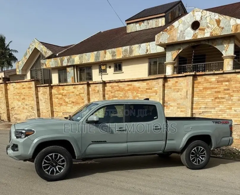 Toyota Tacoma TRD Sport Access Cab 6' Bed V6 AT 2023 Green