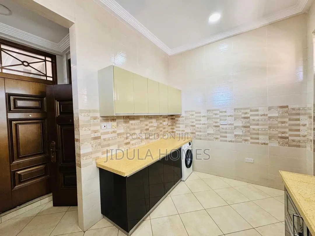 3bdrm Apartment in Agiriganor, Boundary Road Area for rent