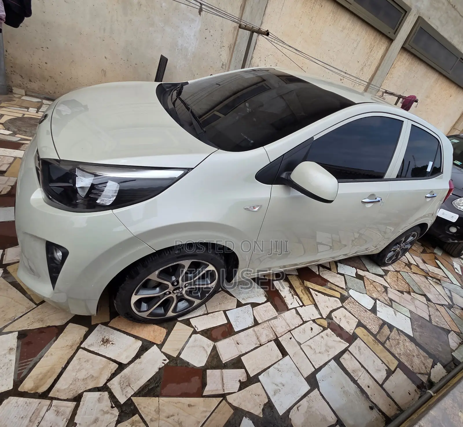 Kia Morning 2019 White