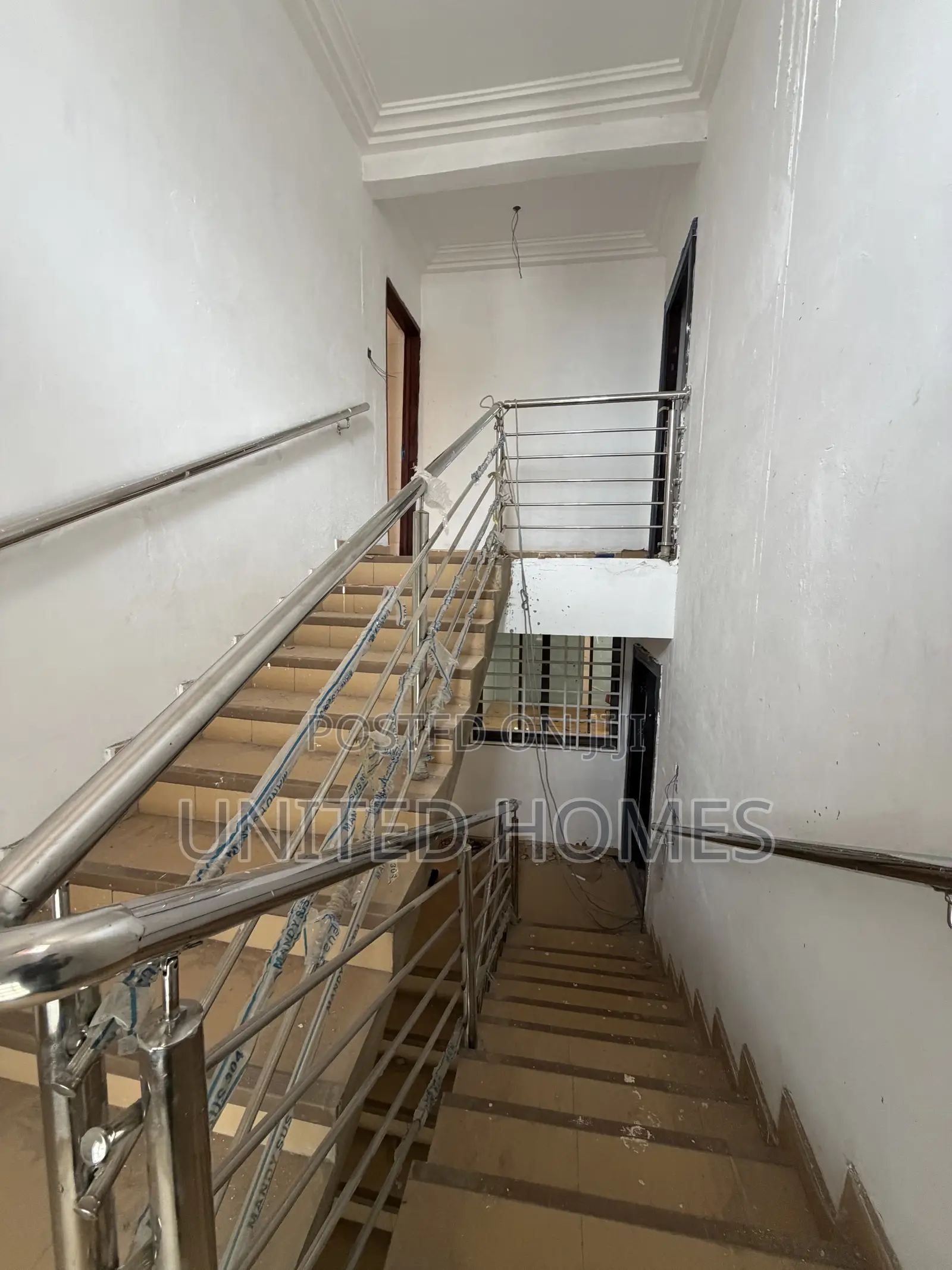 Newly Built Warehouse/ Apartment for Rent at Achimota