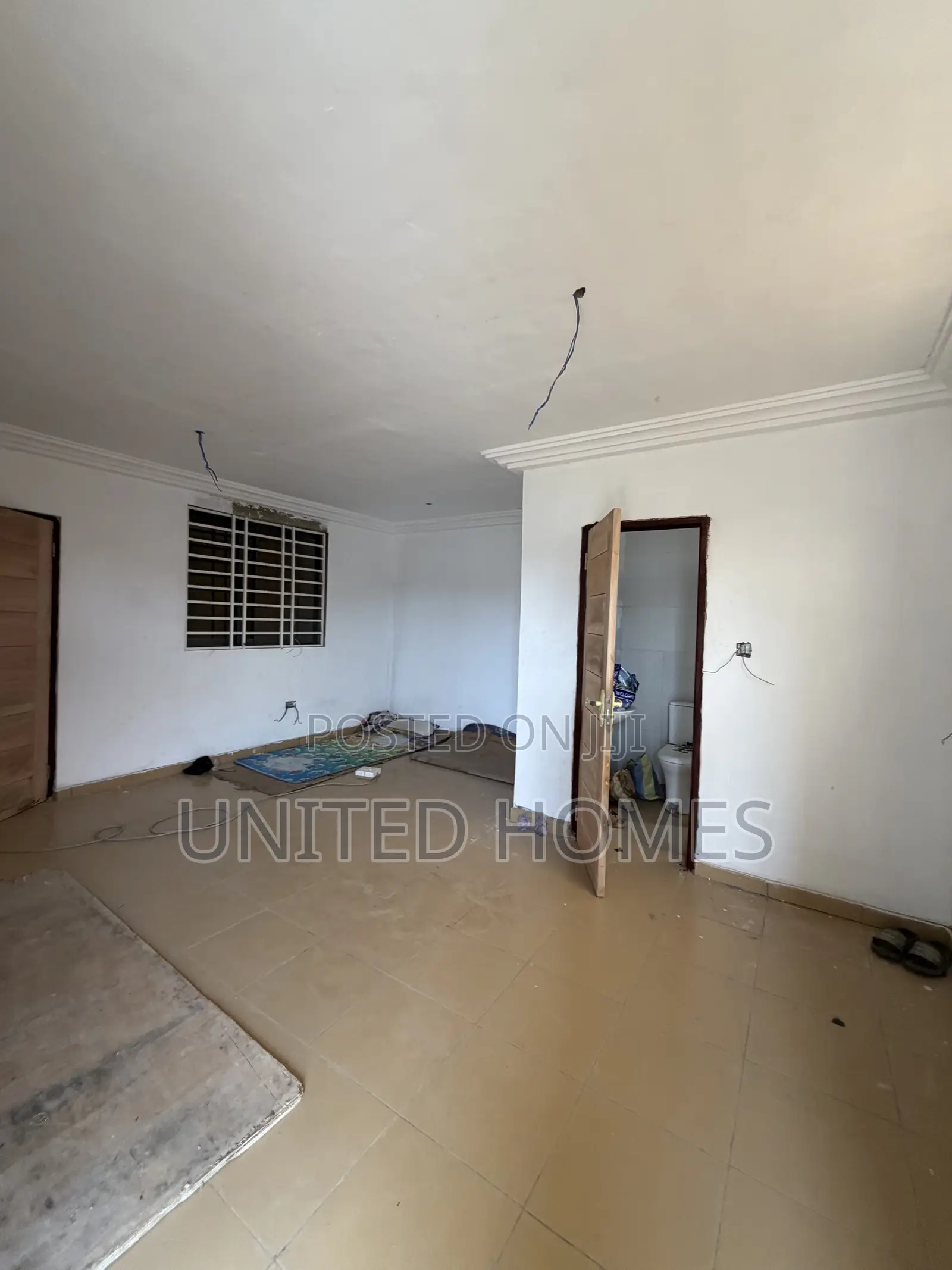 Newly Built Warehouse/ Apartment for Rent at Achimota