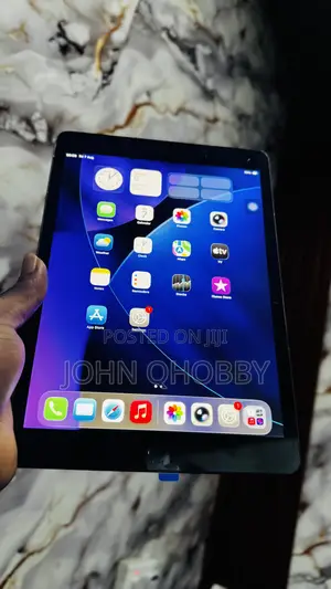 Apple iPad 10.2 (2021) 64 GB Gray