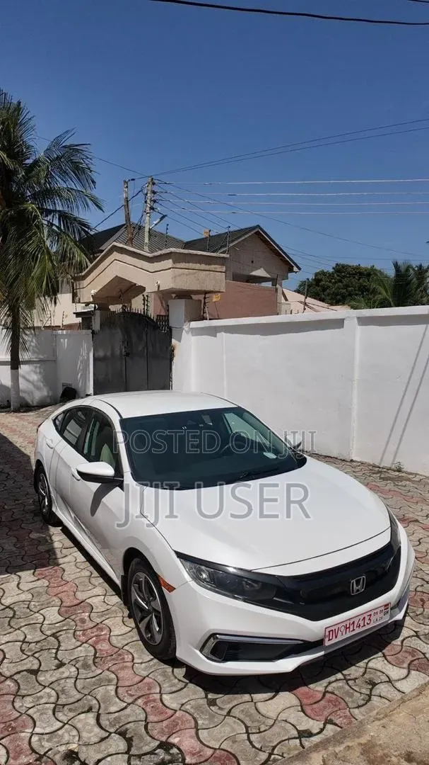 Honda Civic 2019 White