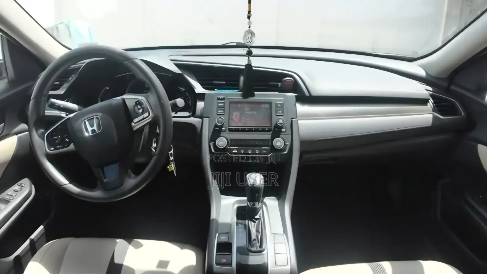 Honda Civic 2019 White