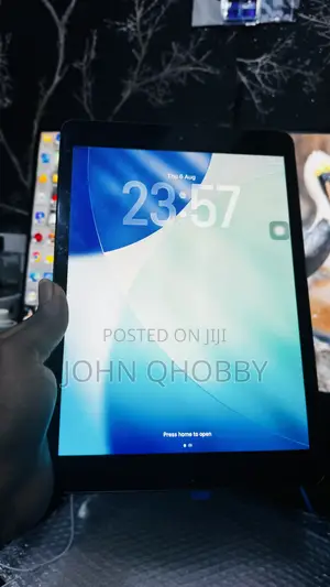 Apple iPad 10.2 (2020) Wi-Fi 32 GB Gray