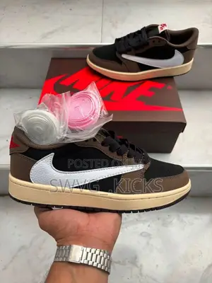 Nike Air Jordan 1 Low X Travis Scott Mocha
