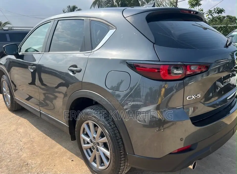 Mazda CX-5 2022 Gray