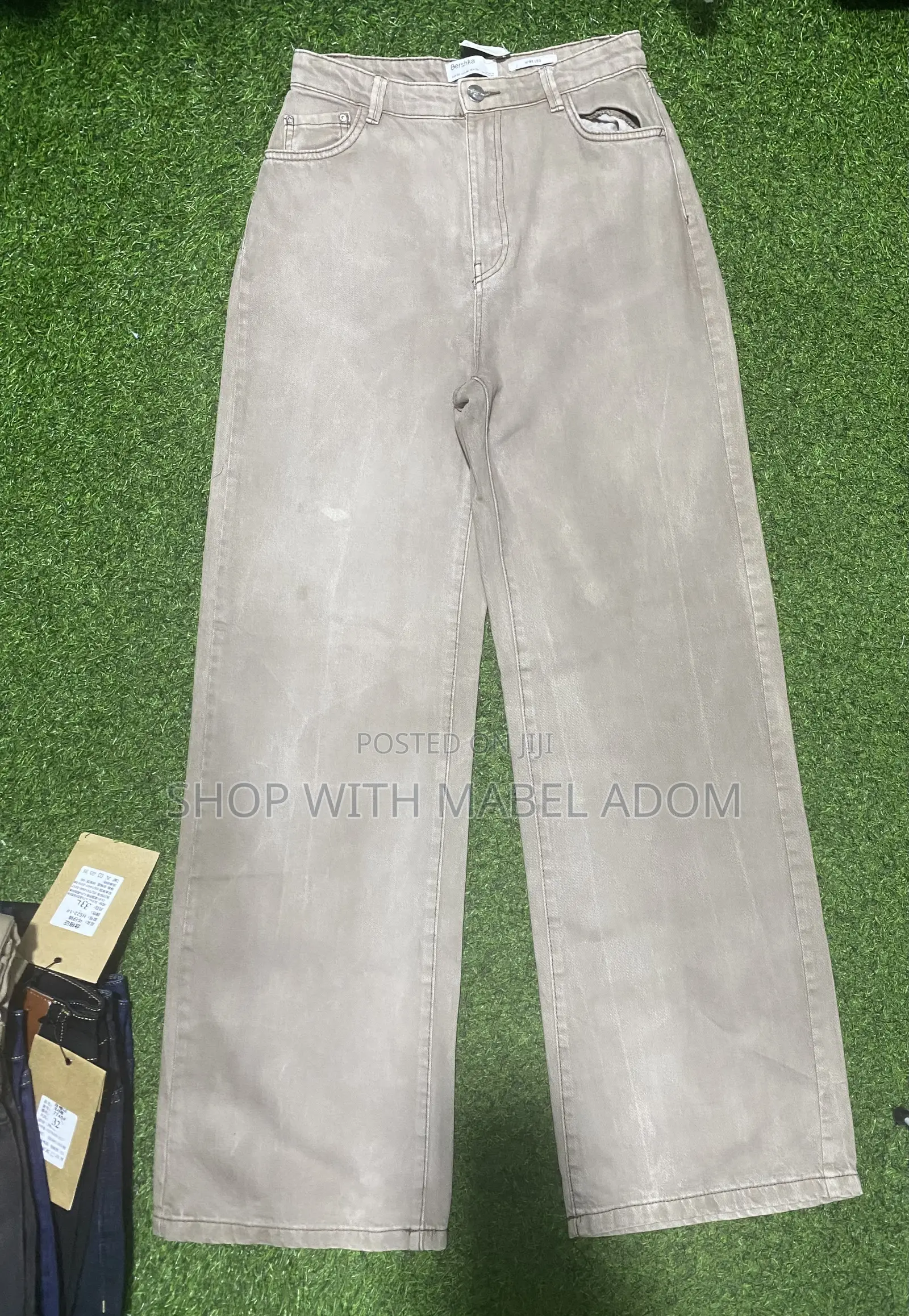 Wide Leg Baggy Jeans