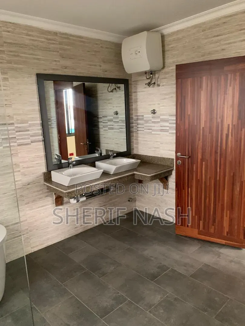 4bdrm Townhouse / Terrace in East Legon, Accra Metropolitan for rent
