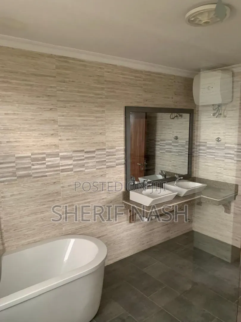 4bdrm Townhouse / Terrace in East Legon, Accra Metropolitan for rent