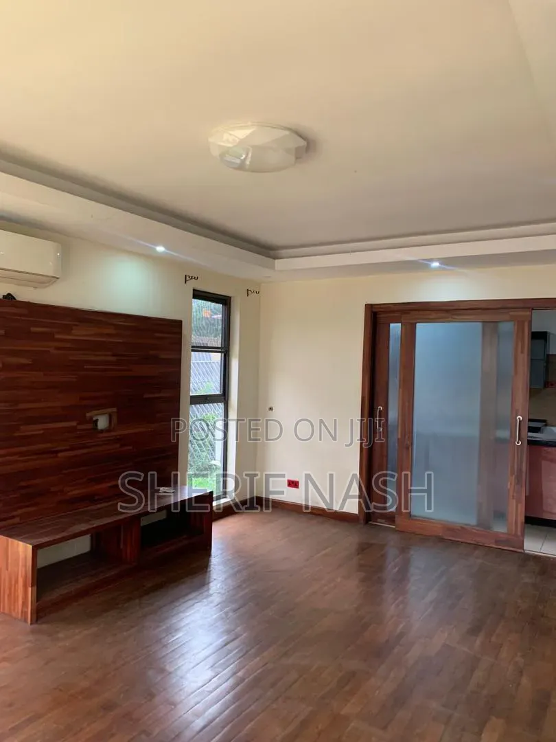 4bdrm Townhouse / Terrace in East Legon, Accra Metropolitan for rent