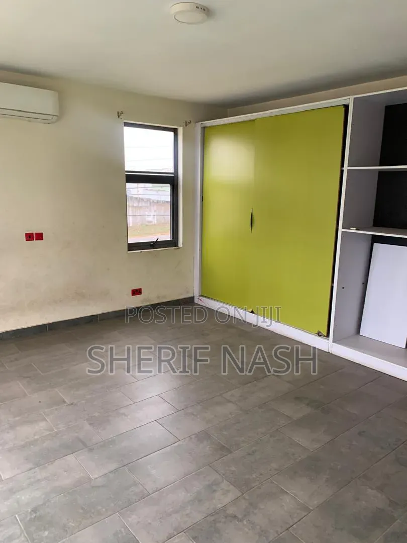 4bdrm Townhouse / Terrace in East Legon, Accra Metropolitan for rent