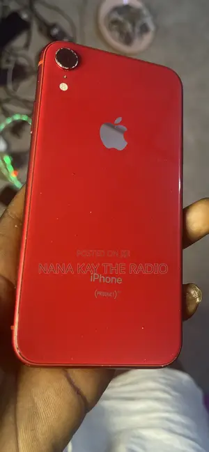 Apple iPhone XR 64 GB Red