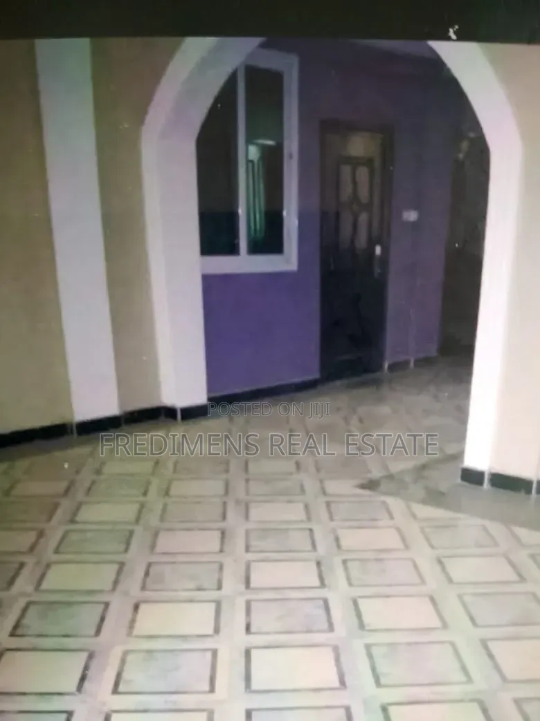 3bdrm Apartment in Fredimens Real, Afigya-Kwabre for rent