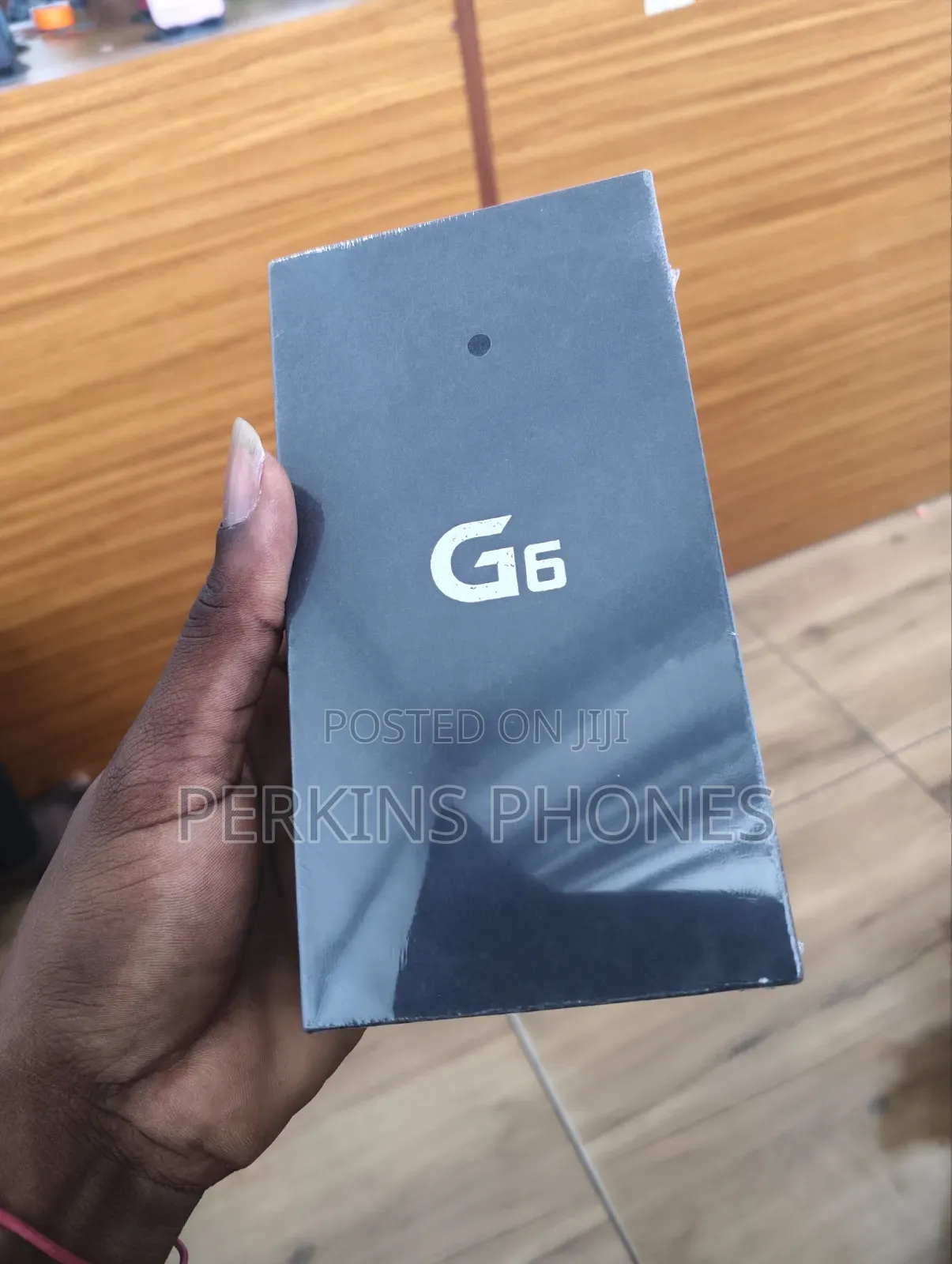 New LG G6 64 GB Black