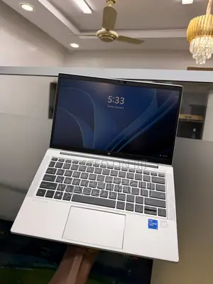 Laptop HP EliteBook 830 G8 16GB Intel Core i5 SSD 256GB