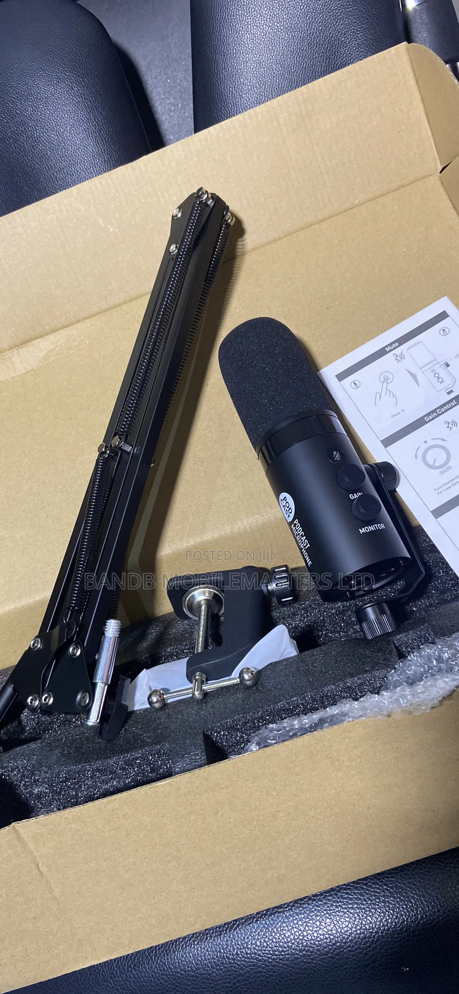 Professional Podcast Microphone Kit With Boom Arm Stand