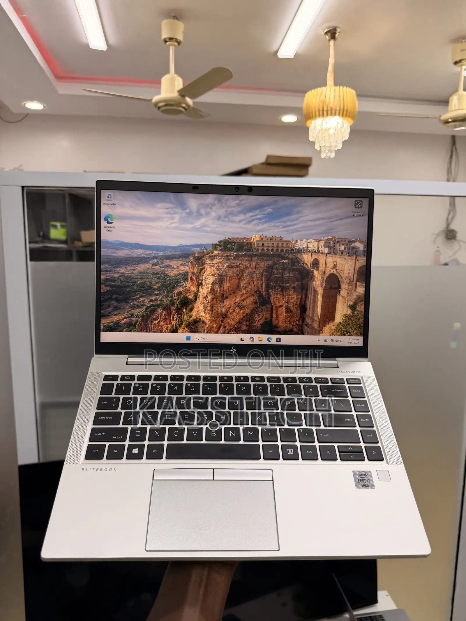 Laptop HP EliteBook 840 G7 16GB Intel Core i7 SSD 256GB