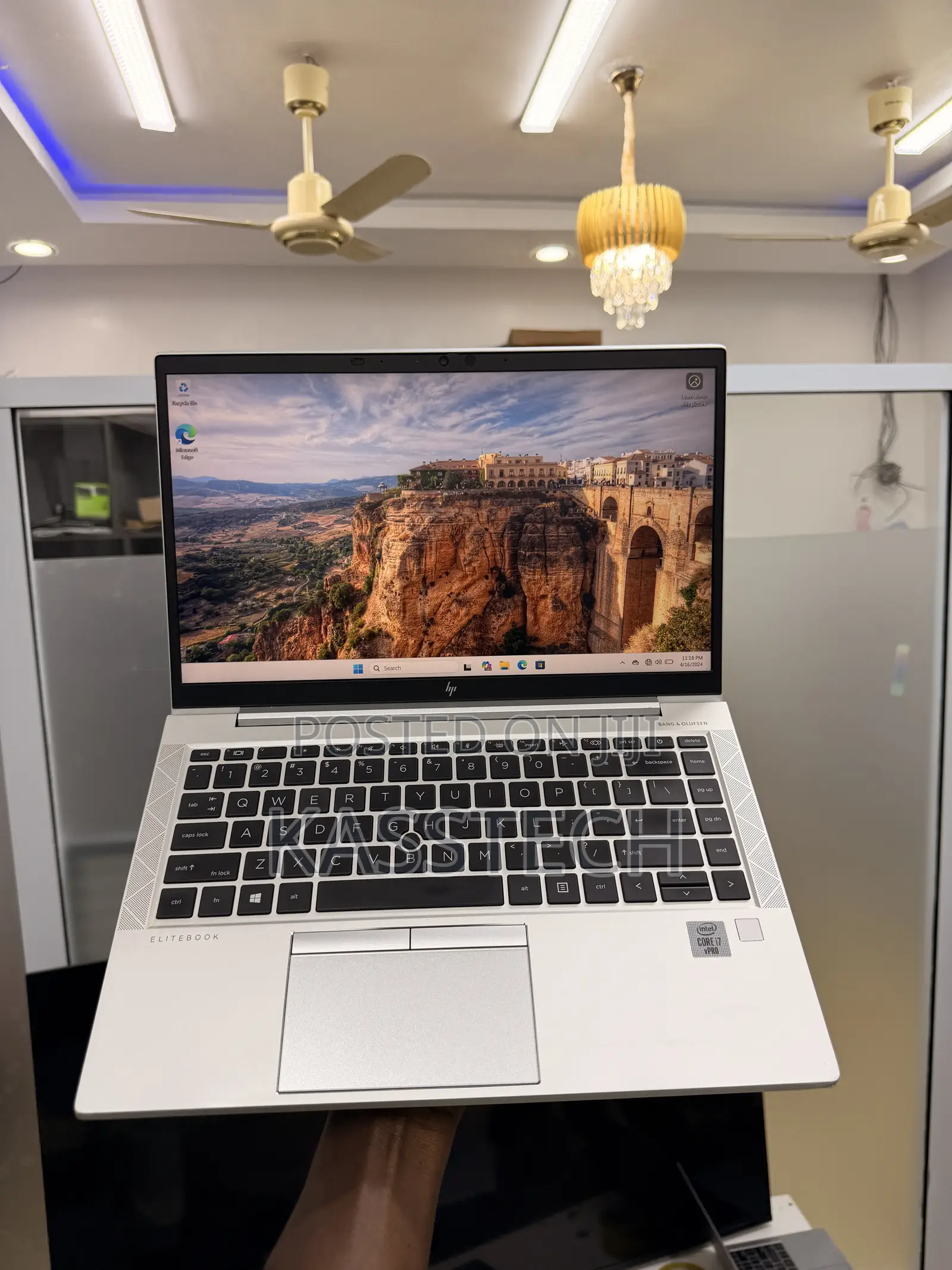 Laptop HP EliteBook 840 G7 16GB Intel Core i7 SSD 256GB