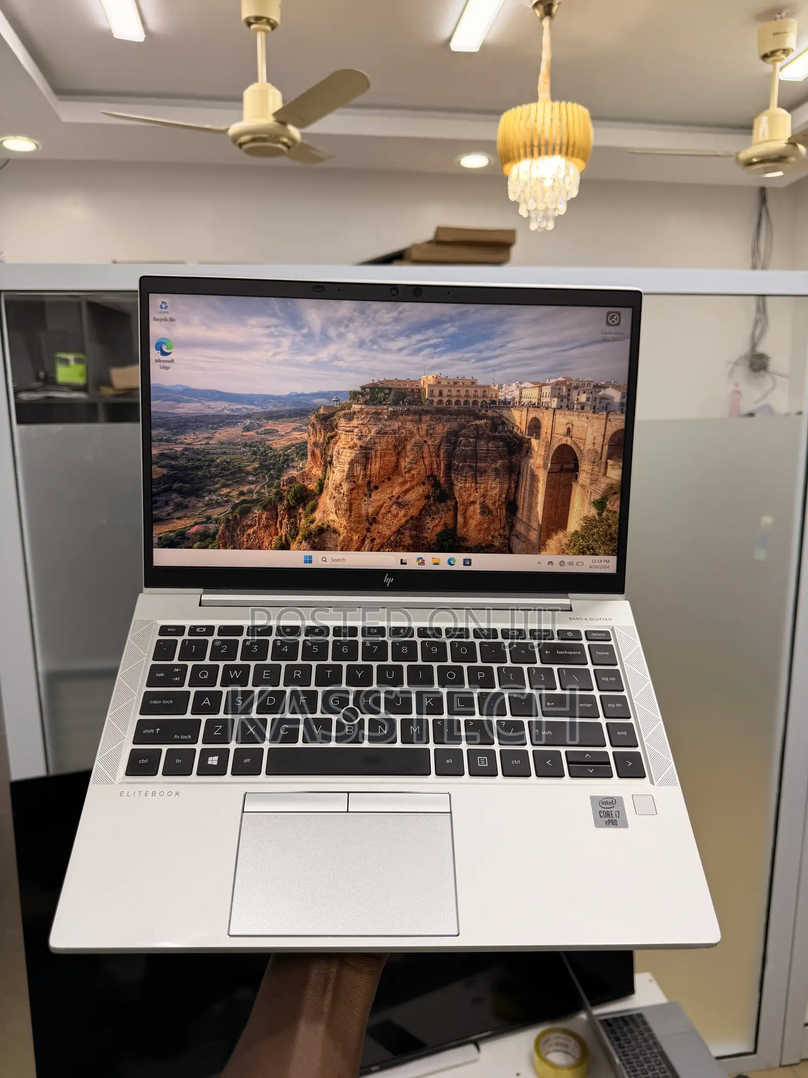 Laptop HP EliteBook 840 G7 16GB Intel Core i7 SSD 256GB