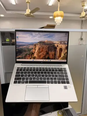 Laptop HP EliteBook 840 G7 16GB Intel Core i7 SSD 256GB