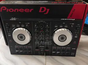 Pioneer DDJ SB2 Controller