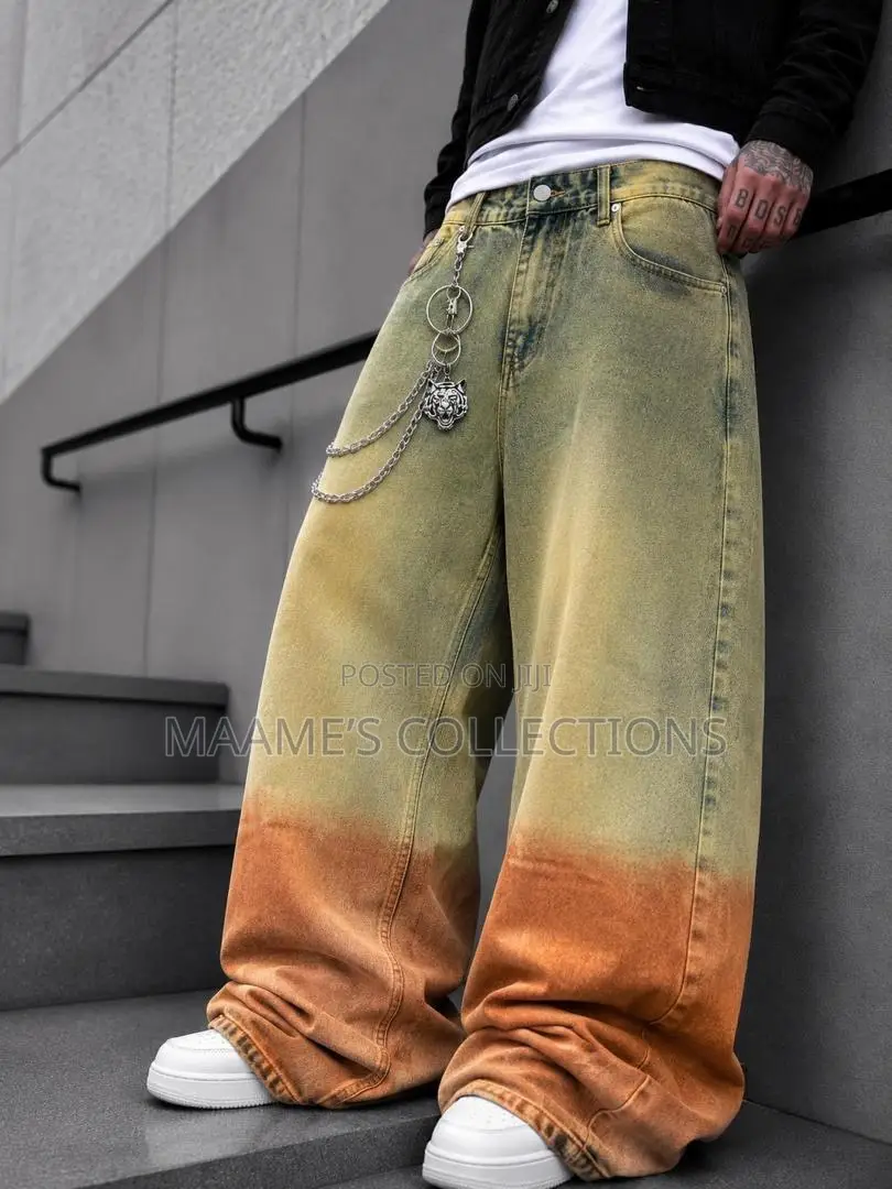 Men’s Loose Fit Wide-Leg Baggy Jeans