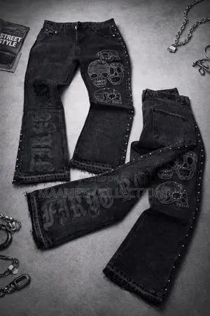 Men’s Loose Fit Wide-Leg Baggy Jeans