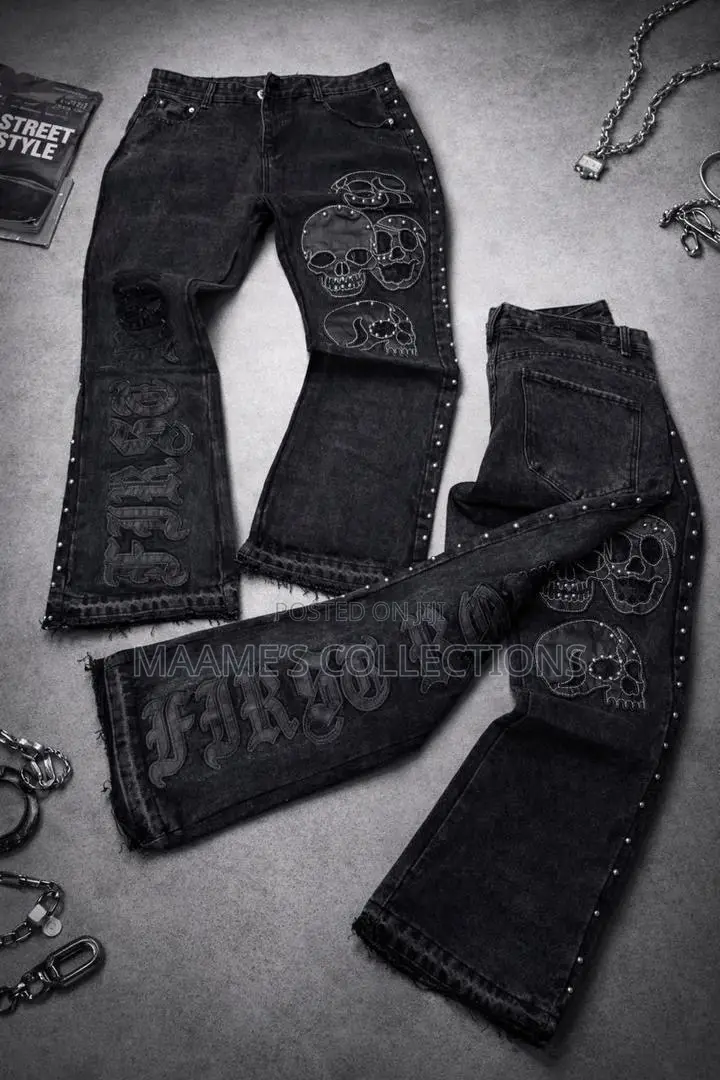 Men’s Loose Fit Wide-Leg Baggy Jeans