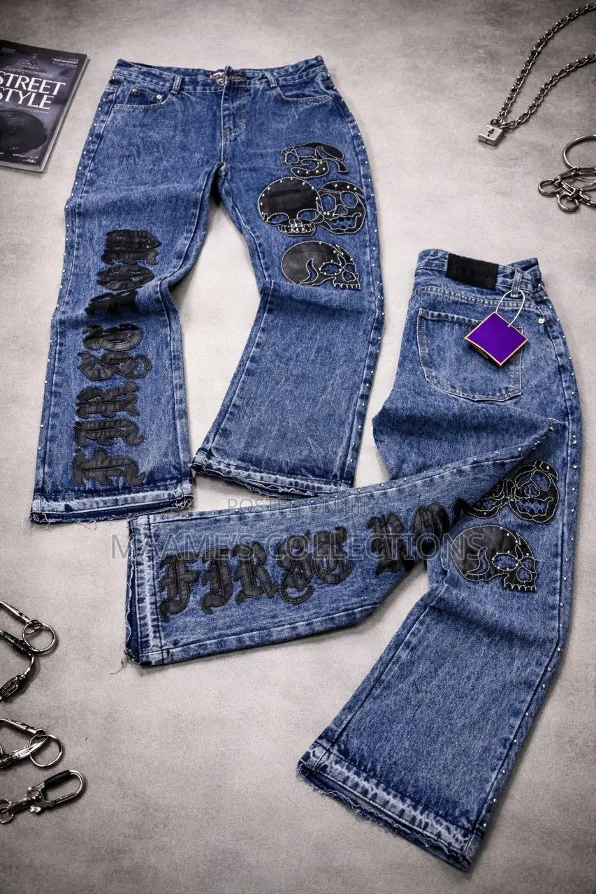 Men’s Loose Fit Wide-Leg Baggy Jeans