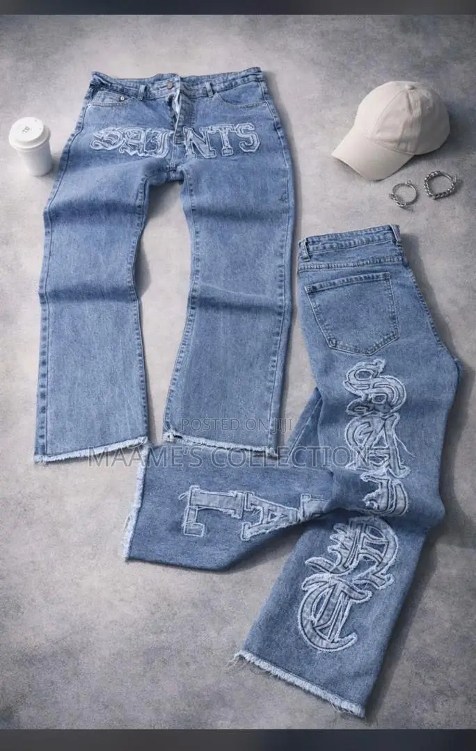 Men’s Loose Fit Wide-Leg Baggy Jeans