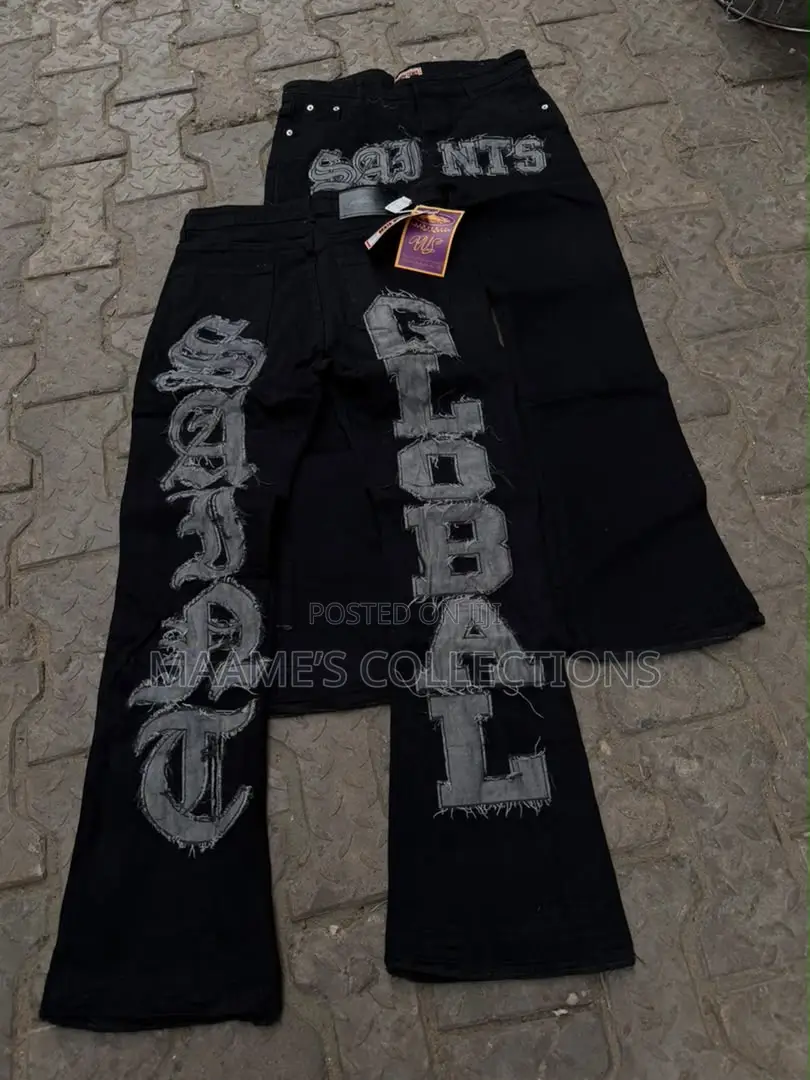 Men’s Loose Fit Wide-Leg Baggy Jeans