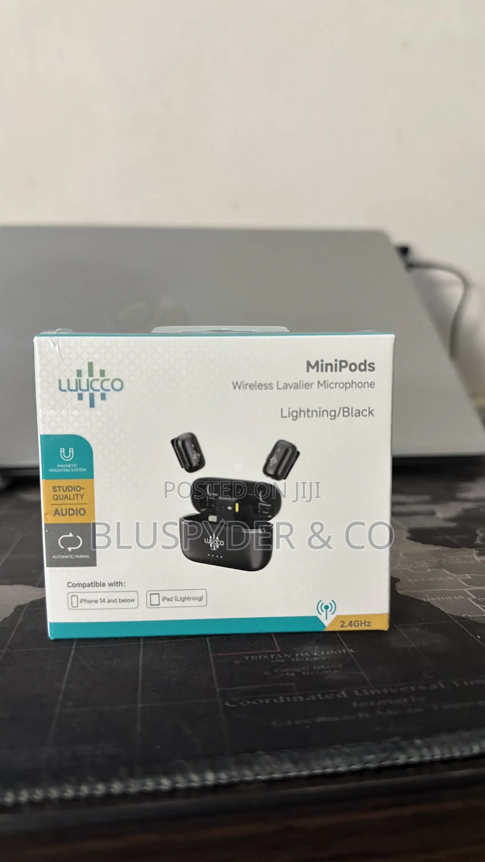 Luucco Minipods Wireless Lavalier Microphone (Lightning for Iphones)