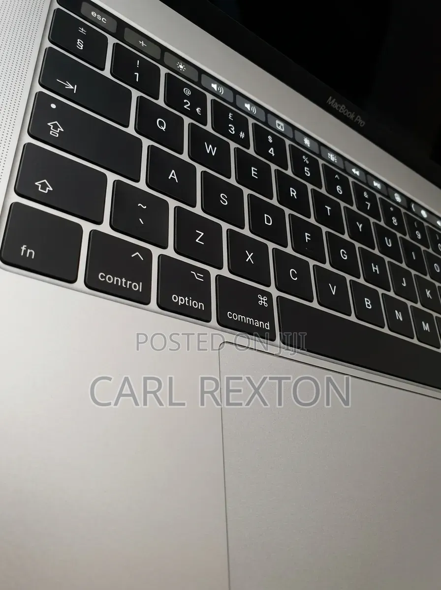 Laptop Apple MacBook 2017 16GB Intel Core i7 SSD 256GB