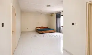 6bdrm House in Emefs Hillview, Community 25 for sale