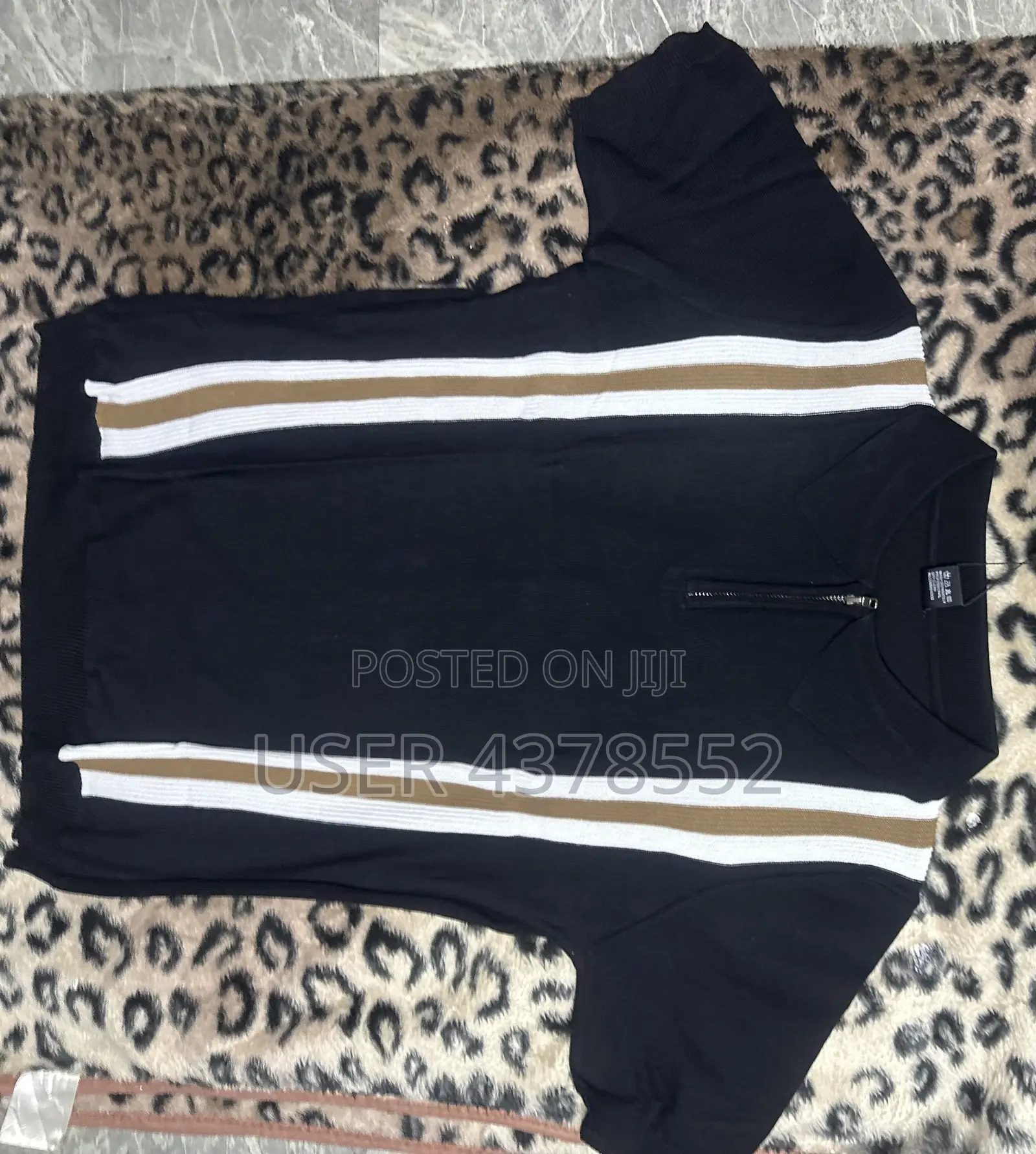 Contemporary T-Shirt That Sparkles