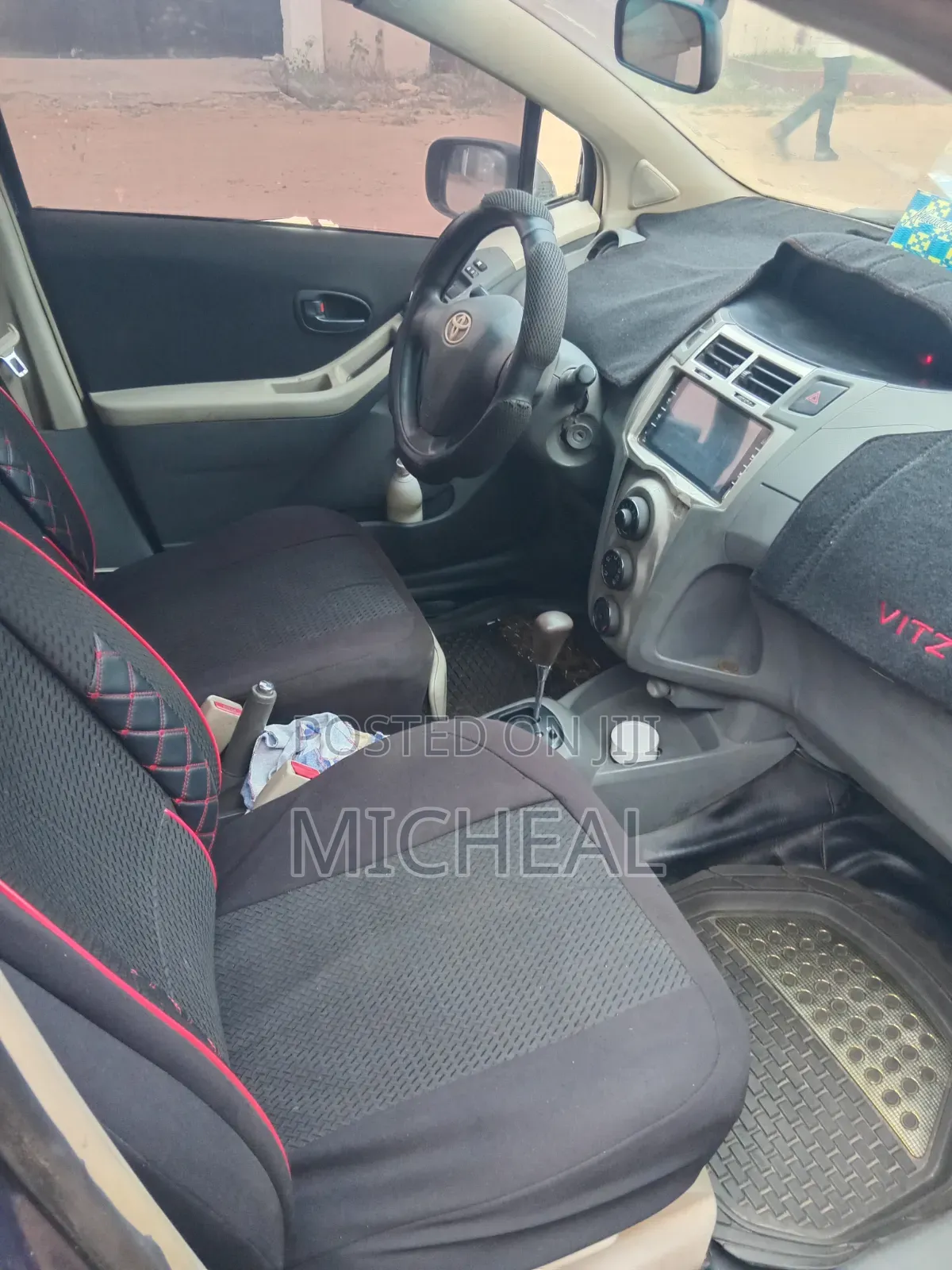 Toyota Vitz 2010 Blue