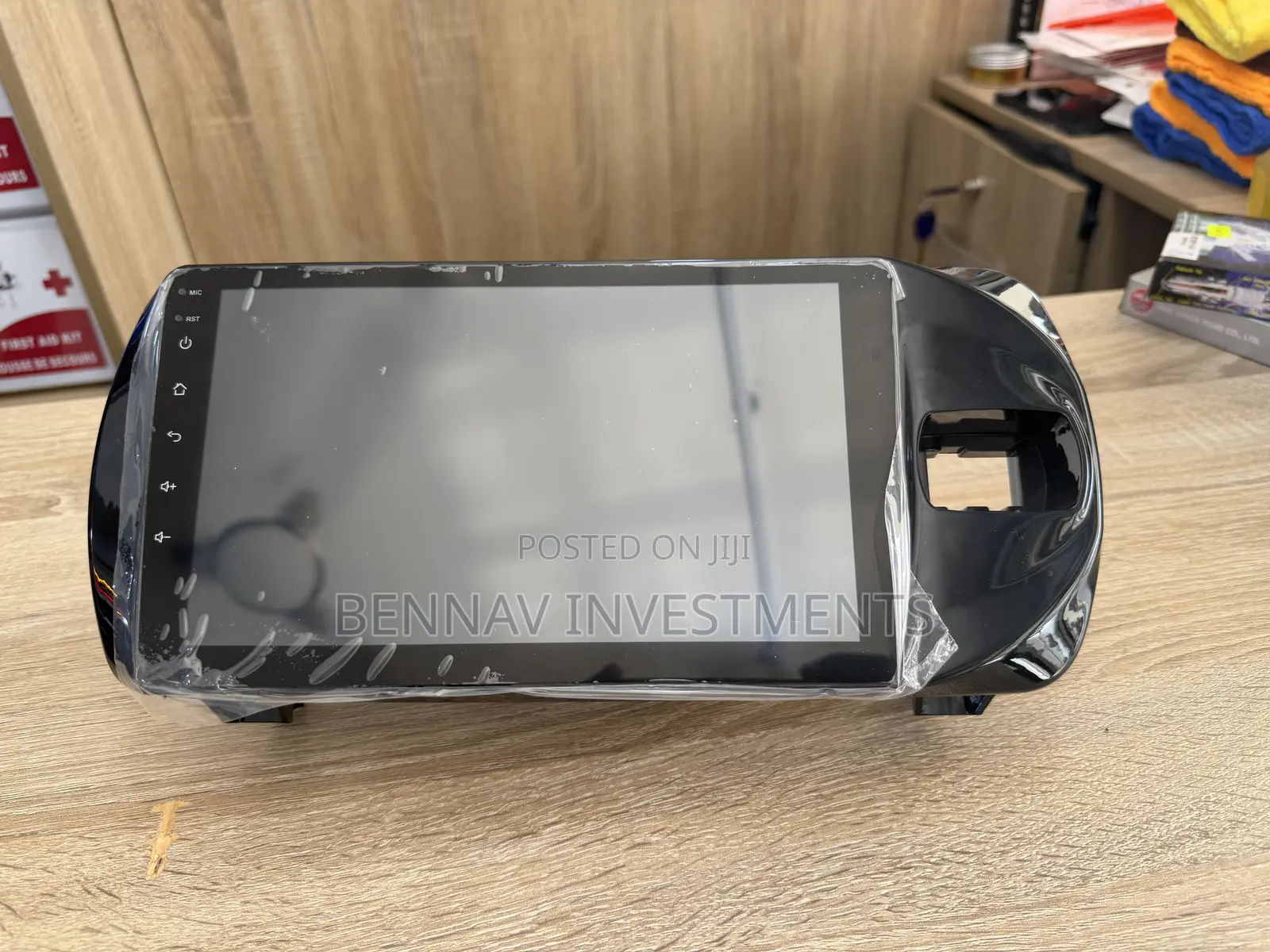 CarPlay Multimedia System for Toyota Vitz 2015 to 2019