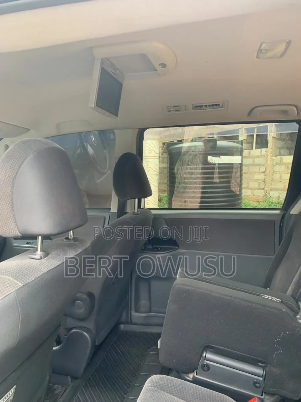 Toyota Voxy 2012 Blue