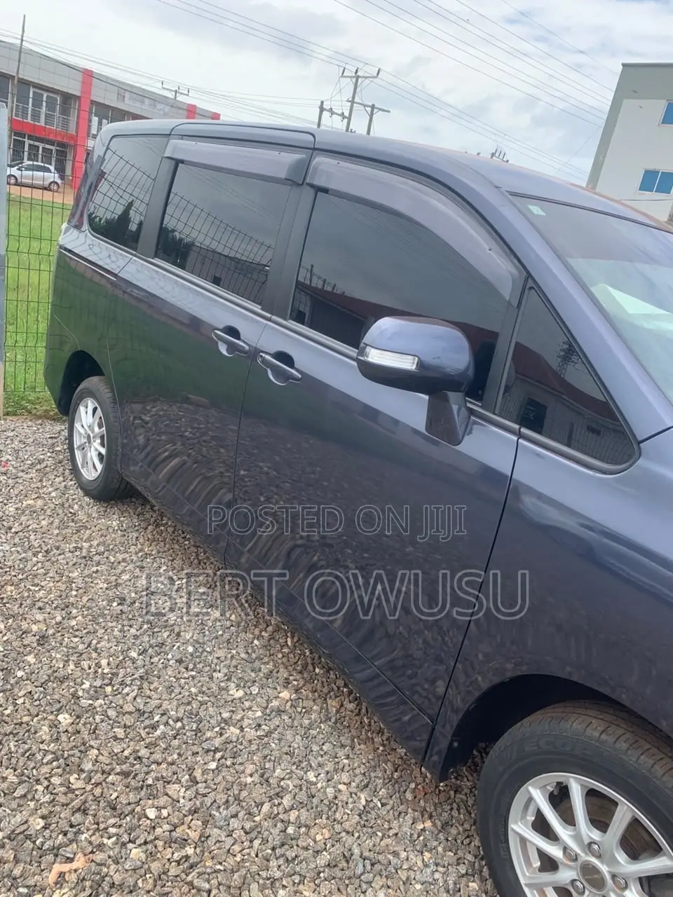 Toyota Voxy 2012 Blue