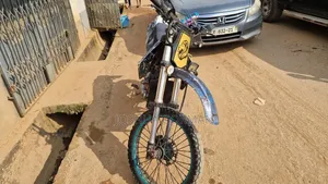 Kawasaki KLX 250 2023