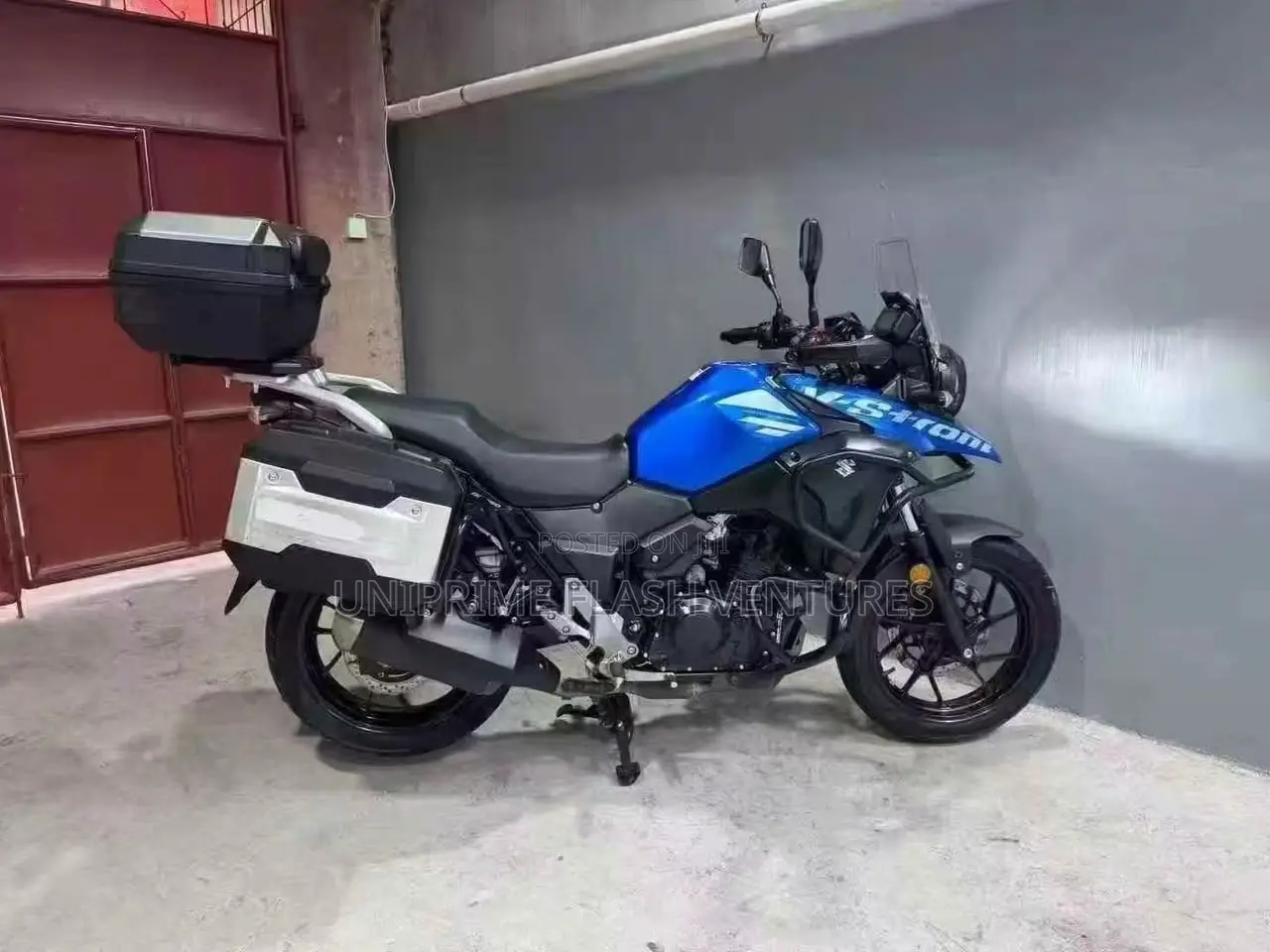 Suzuki V-Strom 2023 Blue
