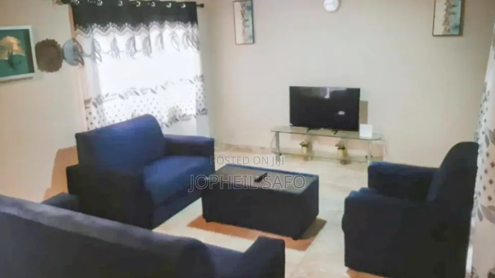 Furnished 3bdrm Townhouse/Terrace in Hfc Batsoona, Baatsona Total