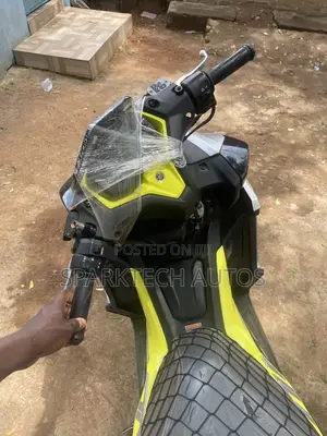 Yamaha 2025 Gray