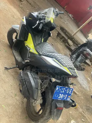 Yamaha 2025 Gray